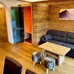 Almhof Kitzlodge - Alpine Lifestyle Hotel