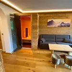 Hotel Almhof Kitzlodge - Alpine Lifestyle