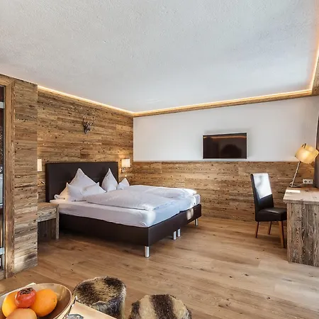Almhof Kitzlodge - Alpine Lifestyle Hotell Kirchberg in Tirol