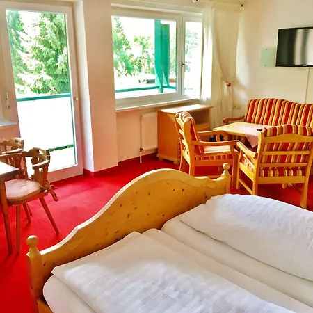 Almhof Kitzlodge - Alpine Lifestyle Hotell