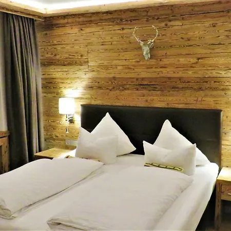 ホテル Almhof Kitzlodge - Alpine Lifestyle