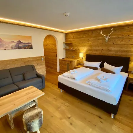 Almhof Kitzlodge - Alpine Lifestyle Kirchberg in Tirol