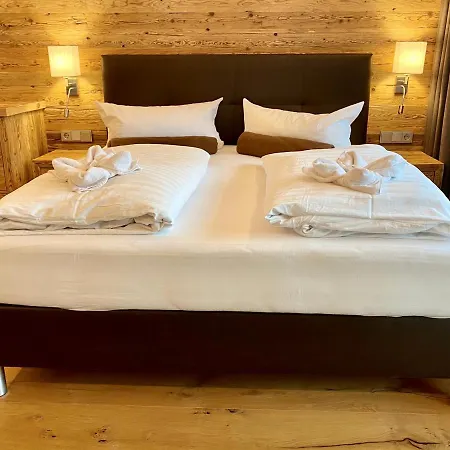 Almhof Kitzlodge - Alpine Lifestyle Hotell 3*